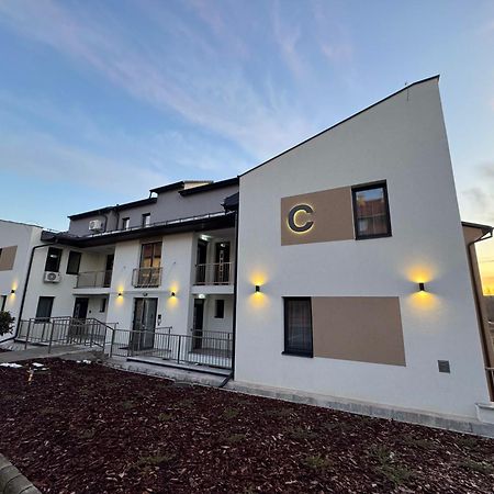 Salt Hill Premium Apartments Egerszalók Buitenkant foto