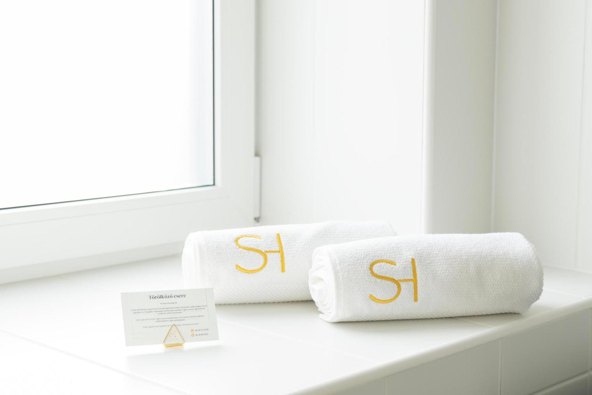 Salt Hill Premium Apartments Egerszalók Buitenkant foto